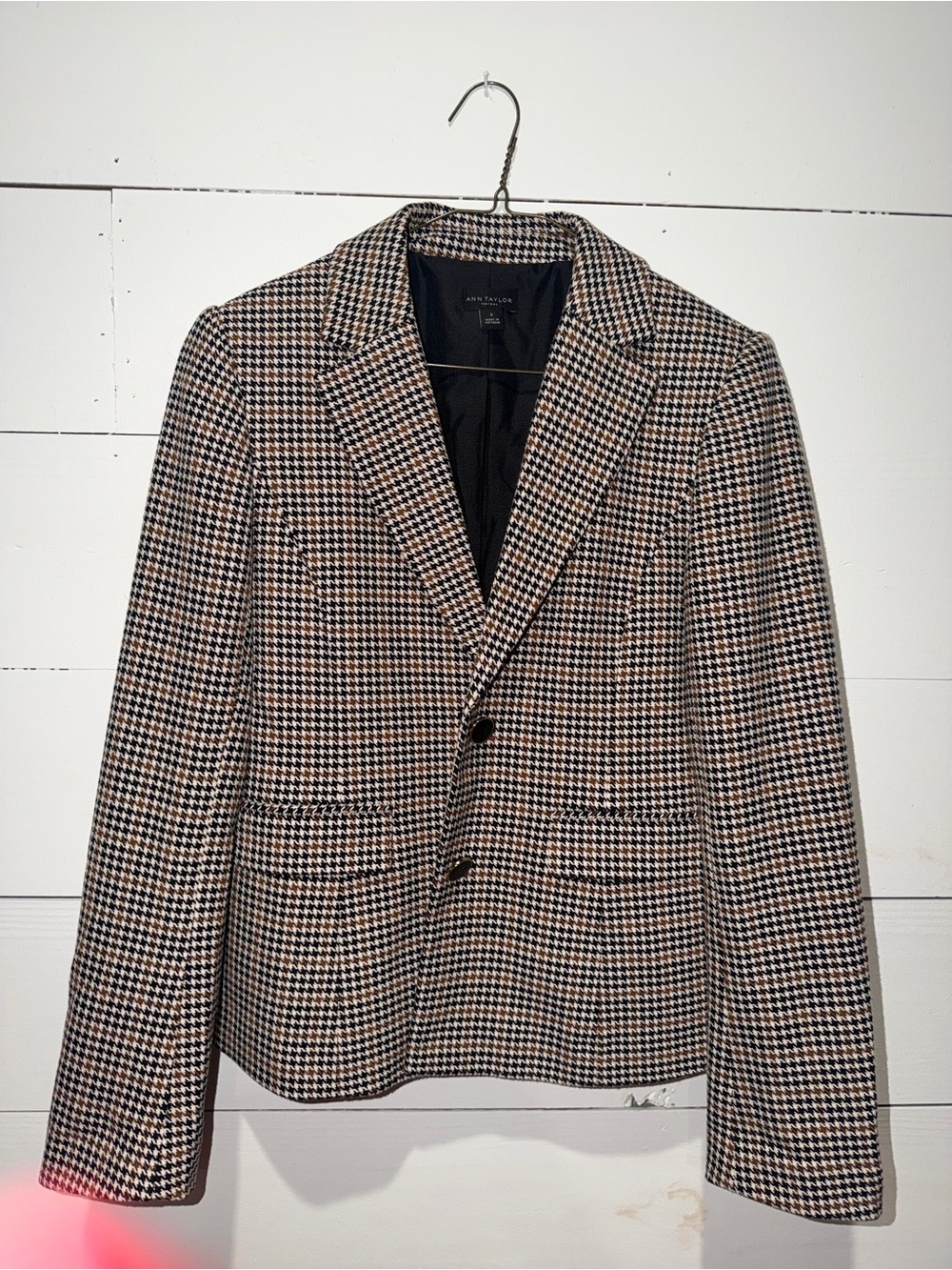 Ann Taylor Black and Brown Houndstooth Sport Coat